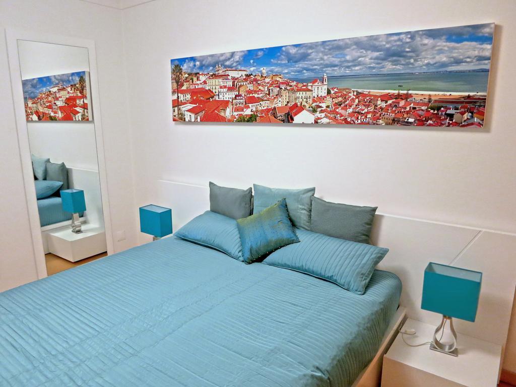 Finest Rentals - Expo Riverside Lisbon Room photo